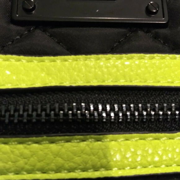 SOLD!! STEVE MADDEN BPENNY CROSSBODY BAG - Picture 7 of 8